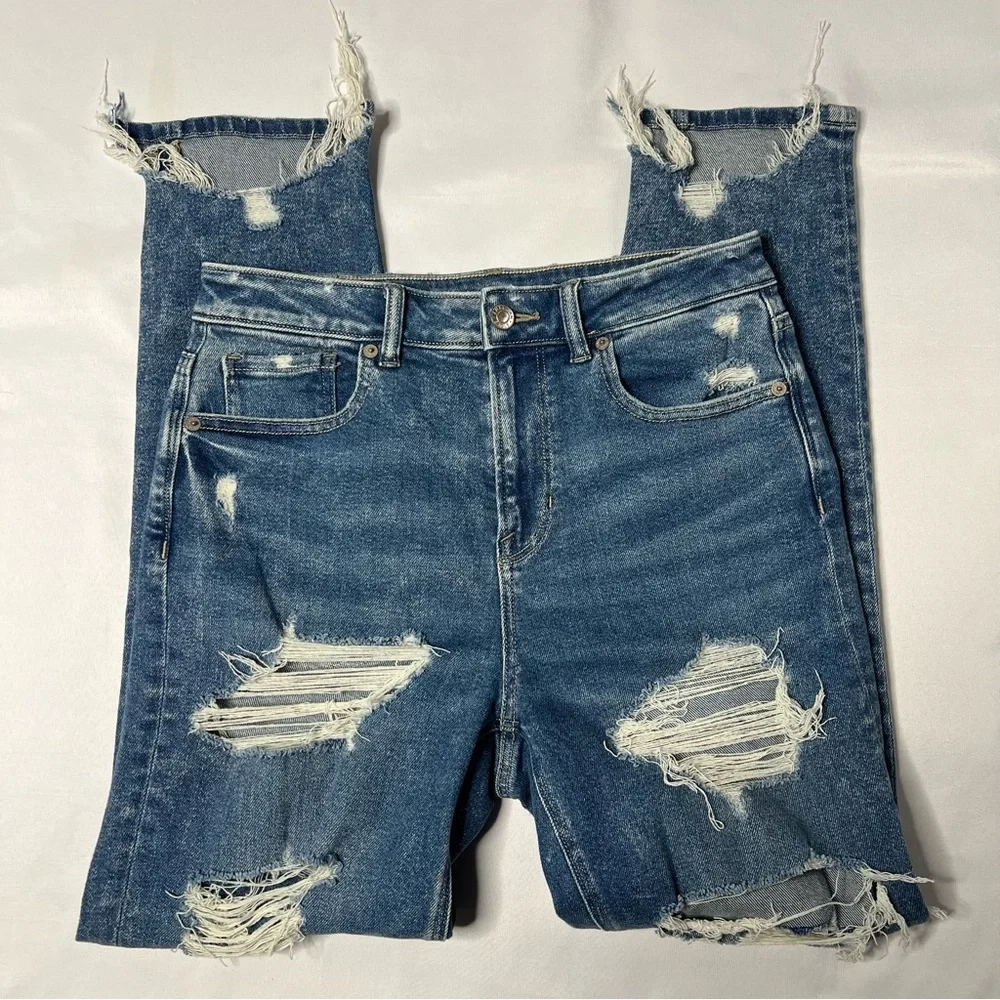 American Eagle Mom Jeans Front and Back Ripped Size 4 - Picture 4 of 11